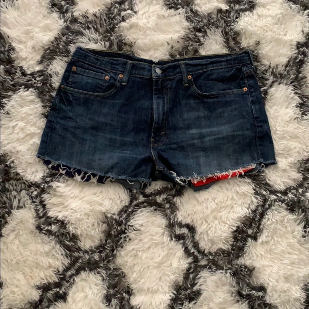 Levi’s denim shorts